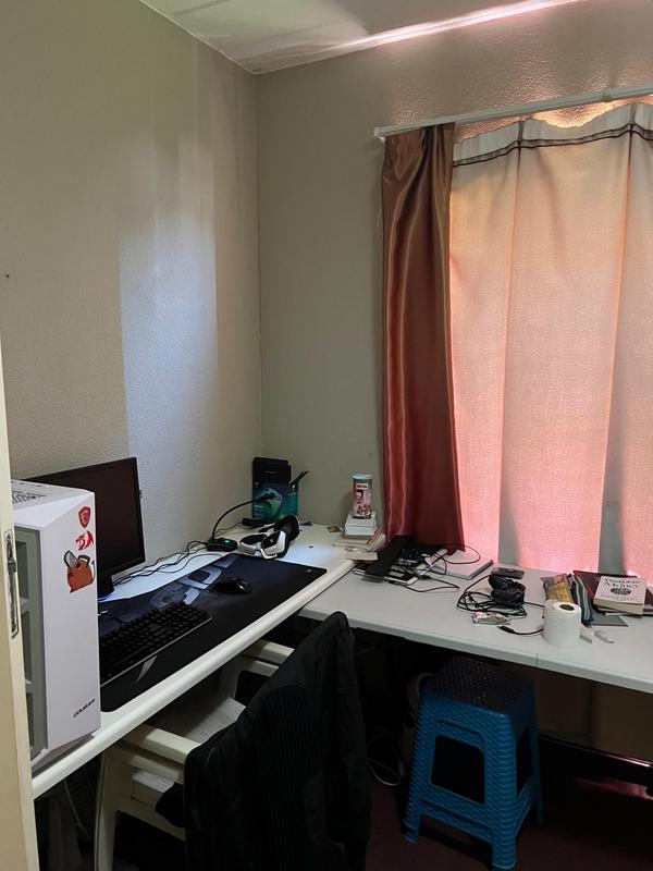 To Let 2 Bedroom Property for Rent in Kannoniers Park North West